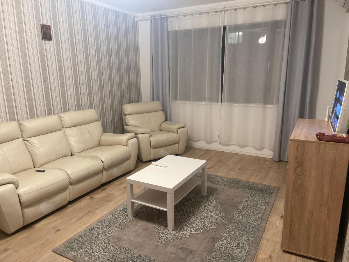 Greenfield Baneasa Apartment In Bucarest Extérieur photo